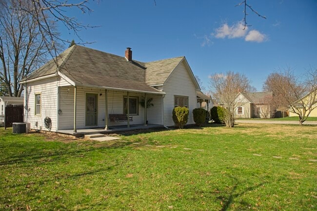 Photo - 1387 Central Ave