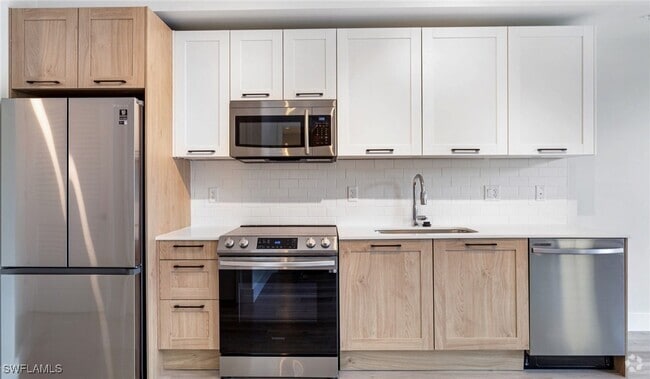 Building Photo - 22980 Vista Edera Cir Unit 1-203 Rental