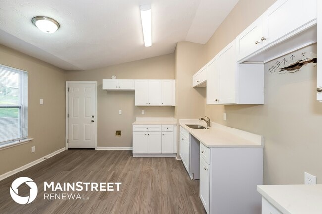 Photo - 6265 Leverett Dr