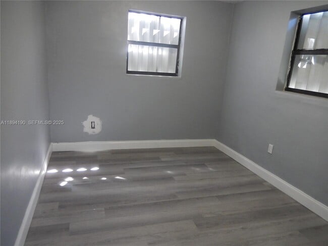 Photo - 2001 NW 166th St