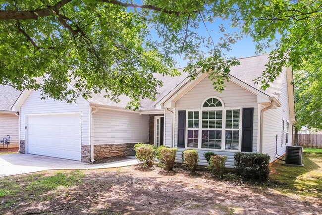 Photo - 1500 Logan Ln