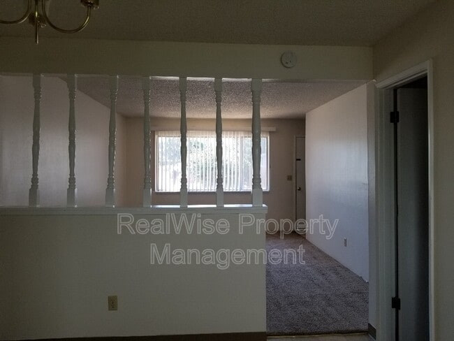 Photo - 1112 SW 5th St