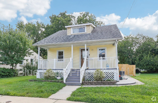 Building Photo - 424 Pershing Ave Rental