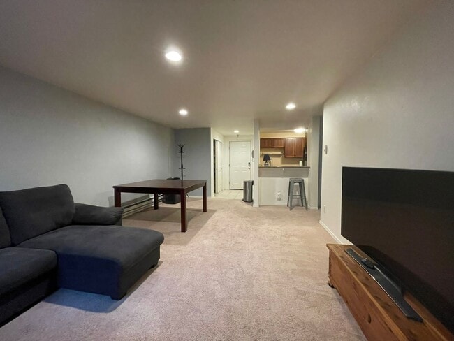 Photo - 1124 N 92nd St Apartments