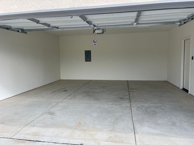 8417 Frankie Lou St Unidad Frankie Lou Unit B