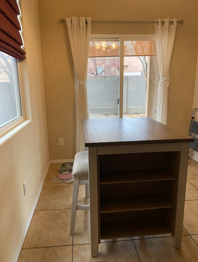 Photo - 13615 Shaffer Ct SE