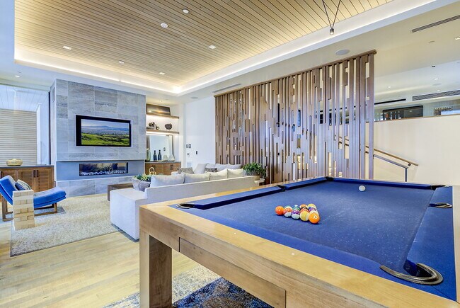 Photo - ARLO Mountain View