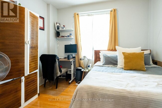 Photo - 184 Franklin Ave