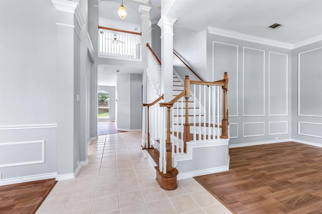 Photo - 1404 Honey Locust Dr
