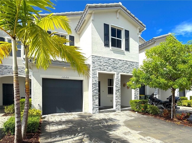 Photo - 1060 SE 26th Ter