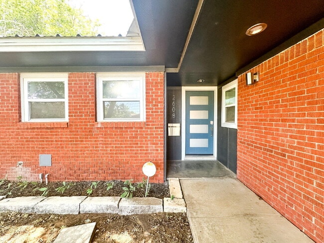 Photo - 2608 Raleigh Ave