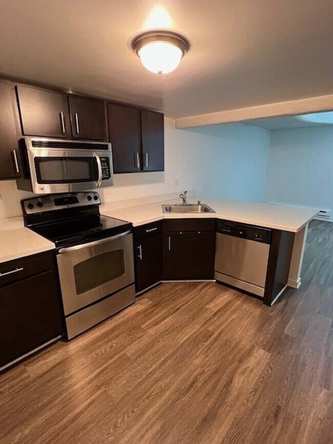 Photo - The Wellington