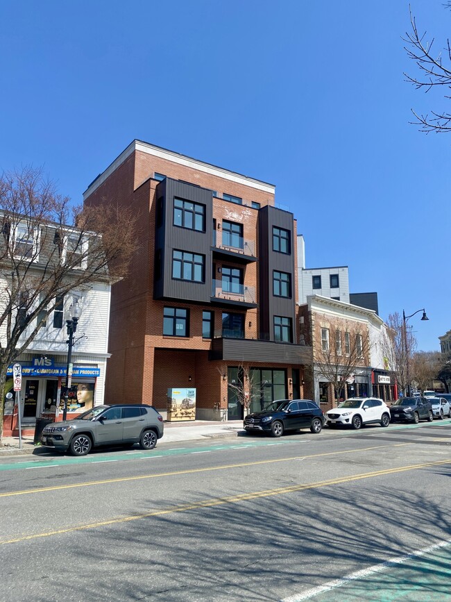 Photo - 379 Somerville Ave Apartments Unit 3