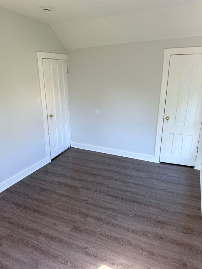 Photo - 221 Fairview St Unidad 3FL