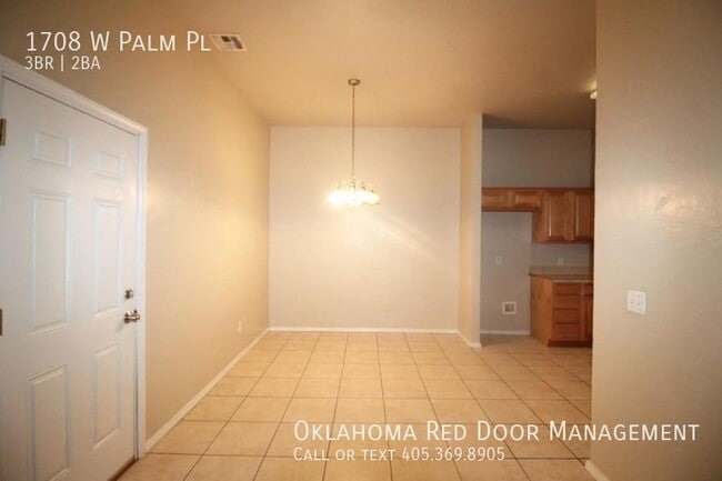 Photo - 1708 W Palm Pl