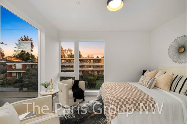 Photo - Mod Light-Filled 2023 West Seattle TH * Rooftop Deck, A/C & 3 Bedrooms