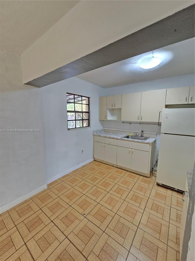 Photo - 120 NW 43rd Pl Apartamento Unidad 2