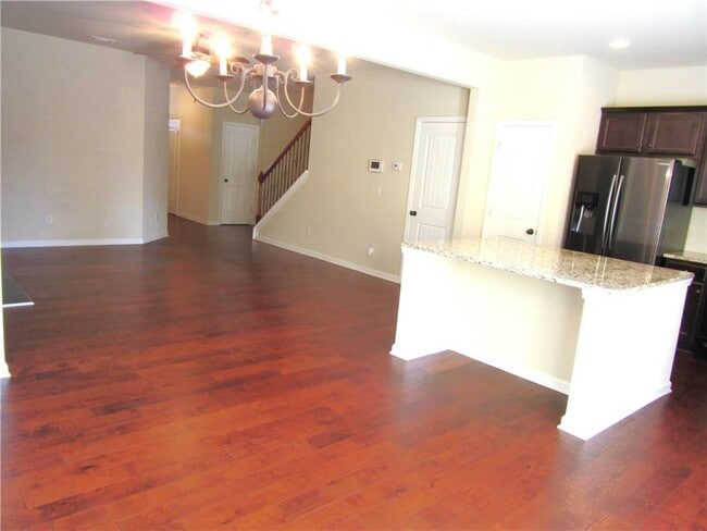 Photo - 2729 Morgan Glen Rd NE