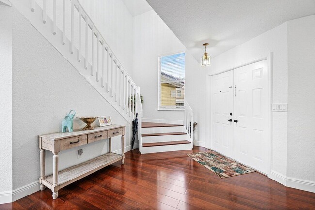 Photo - 139 Citrus Park Cir