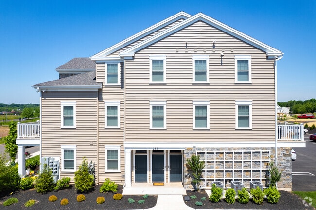 Photo - Mainland Pointe