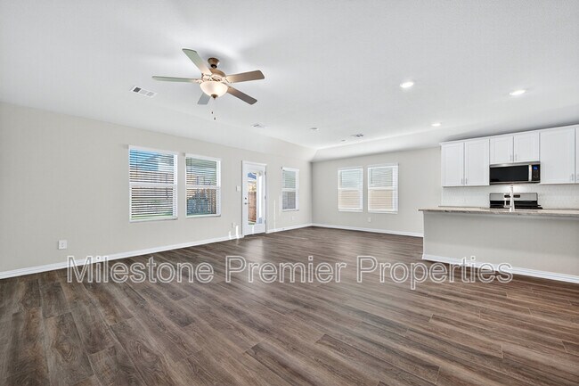 Photo - 2121 Gustavus Dr