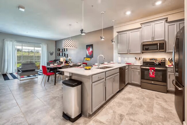 Photo - Beautiful 2 Bedroom, 2 Bathroom Davenport Home!