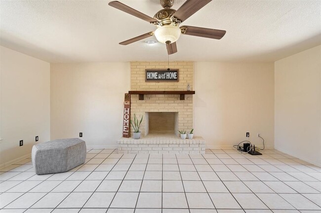 Photo - 104 Tomahawk Trail