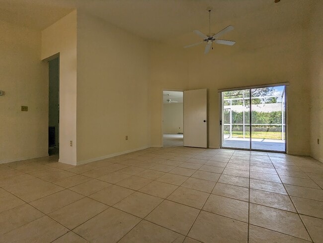 Photo - 9961 Boca Ave N