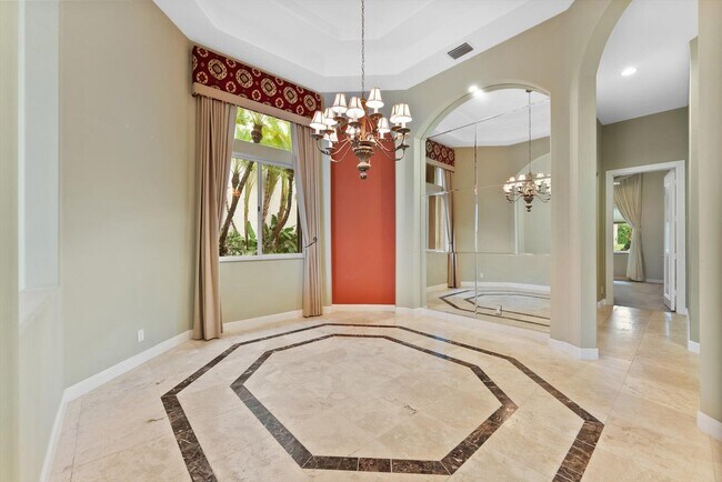 Photo - 7081 Mallorca Crescent