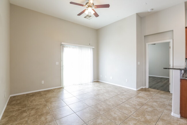 Photo - 712 Bridgeford Ct