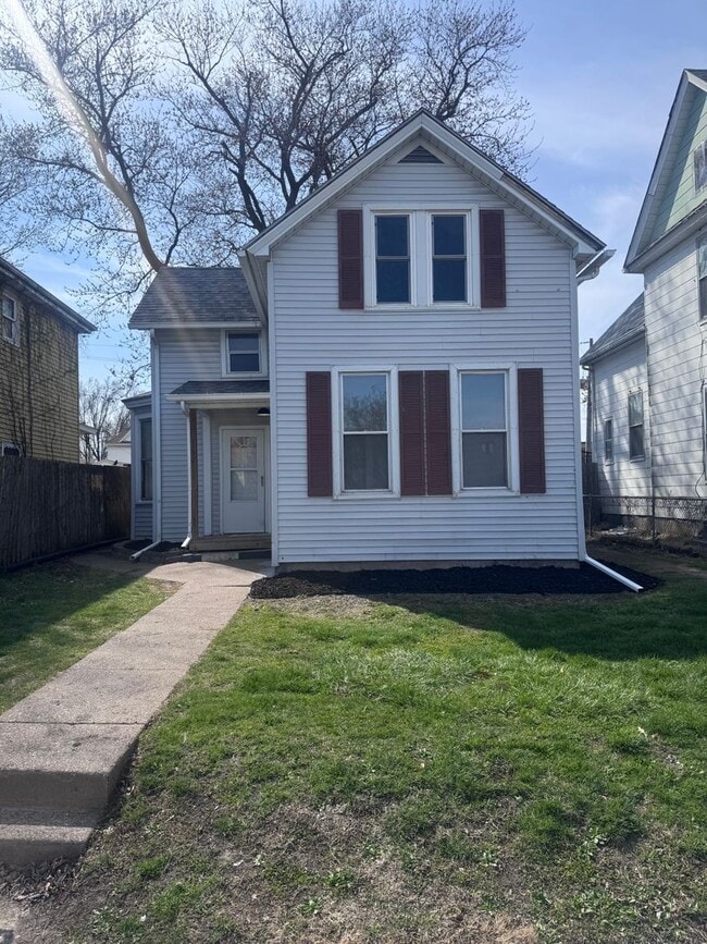 Photo - Remodeled 4 Bedroom 1 Bathroom Home