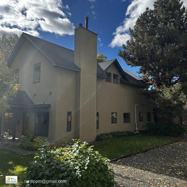 Photo - 1919 N 31st St