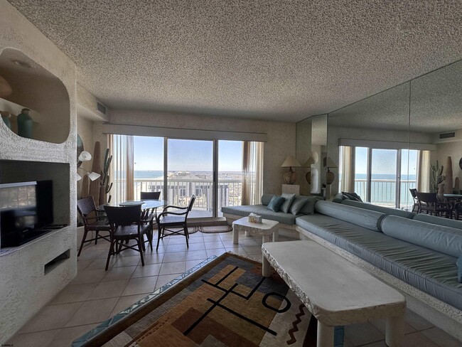 Photo - 3101 Boardwalk