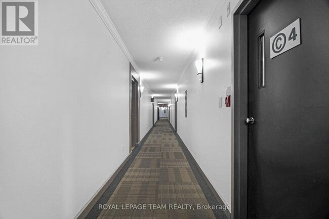 Photo - 270 Brittany Dr Unité 416