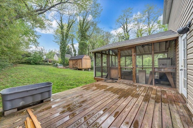 Photo - 2428 Berkley Ave SW