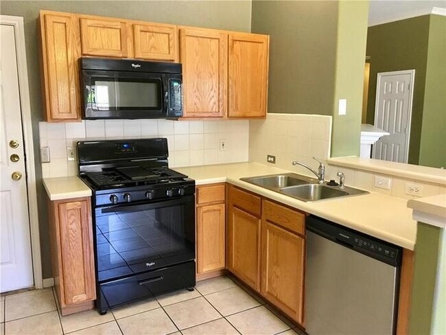 Building Photo - 1010 Gulf Way