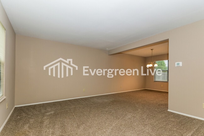 Photo - 6667 Charlesgate Rd
