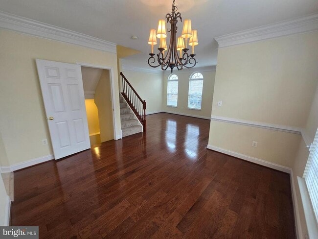 Building Photo - 116 Douglas Dr