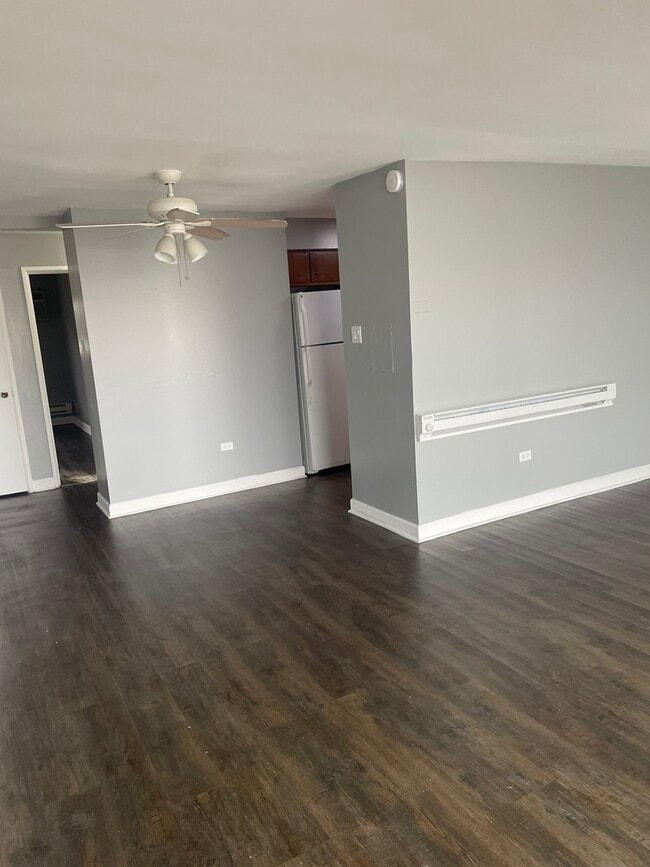 Photo - 9517 Mansfield Ave