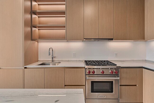 Photo - 610 Davis St Unit 4406