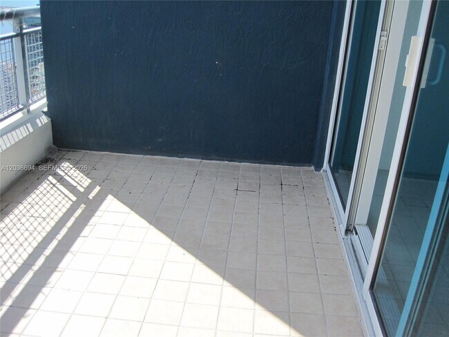 Photo - 60 SW 13th St Unit 4610