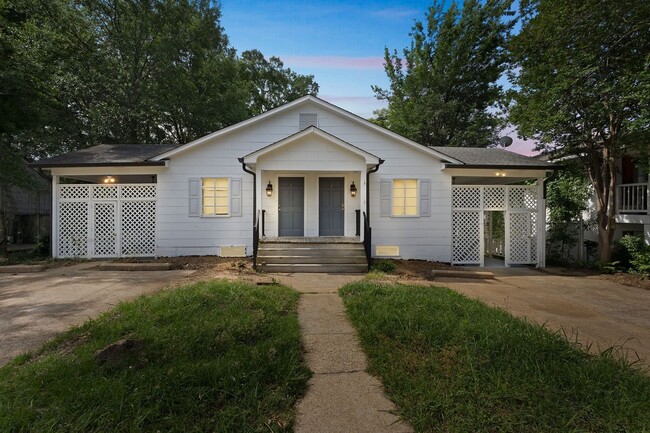 Building Photo - 509 Lorenz Blvd Rental