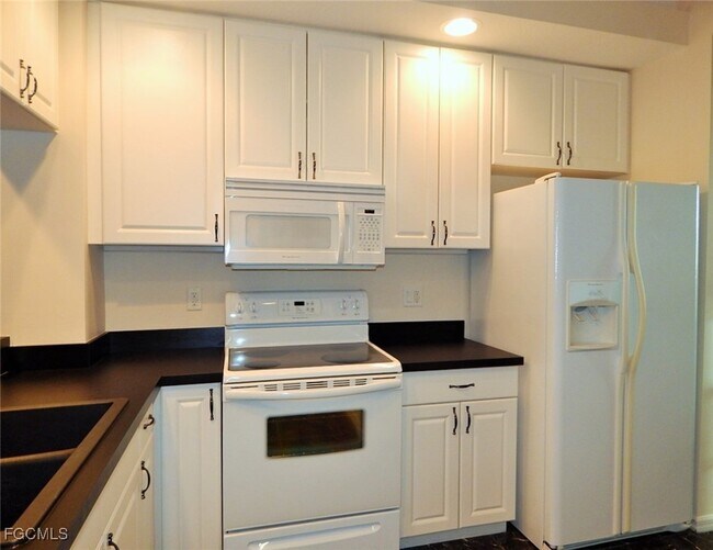 Photo - 1113 Van Loon Commons Cir Unit 304