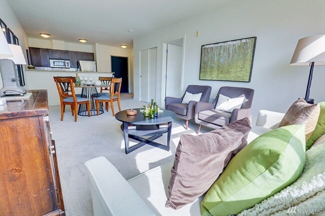 Photo - 1610 Belmont Ave Condo