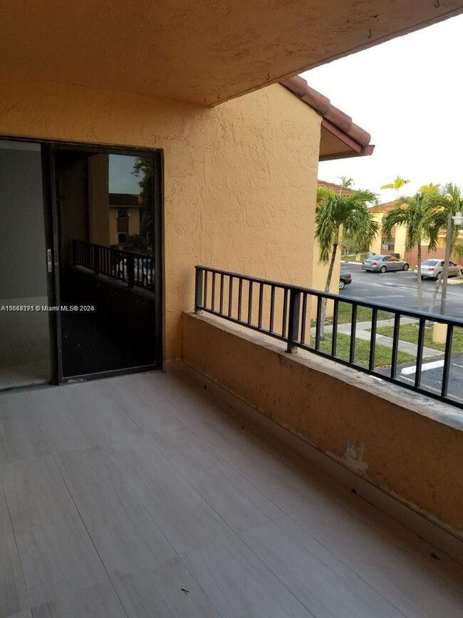 Photo - 10847 NW 7th St Condominio Unidad 16