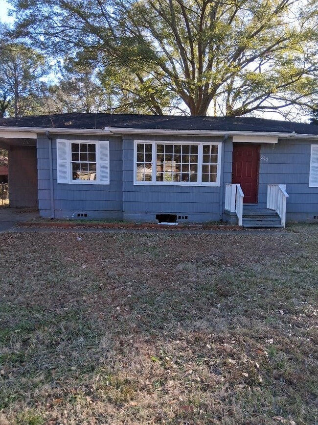 Building Photo - Center Point/Birmingham