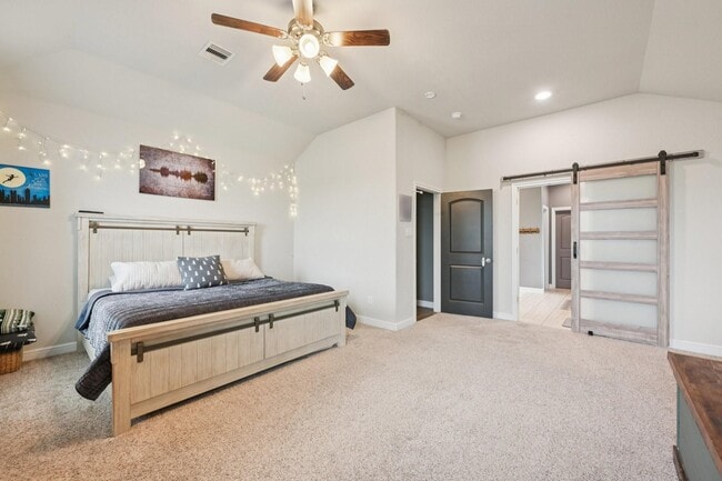 Photo - 2406 Harborwood Ct