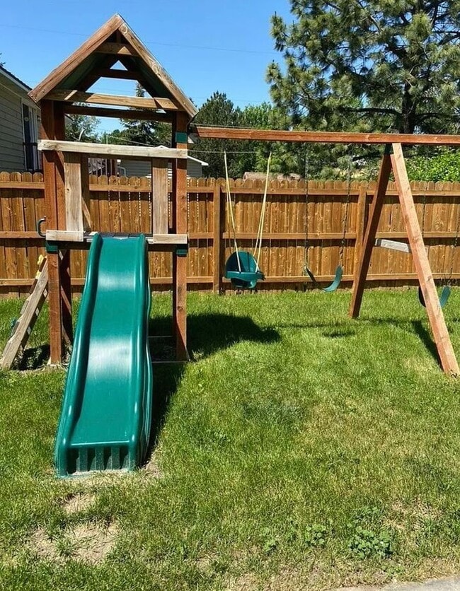 Photo - Beautiful 3 bedroom 1 bath home for rent in Sugar City!