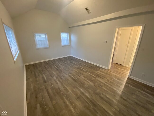 Photo - 410 N 20th Ave