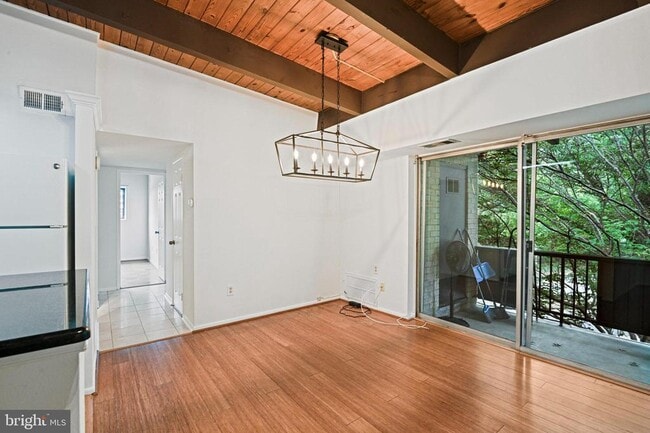 Photo - 7857 Enola St Unidad 208